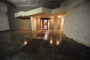 Looks like the VIP entrance to a posh hotel, doesn't it?